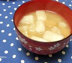 油揚げとはんぺんのみそ汁